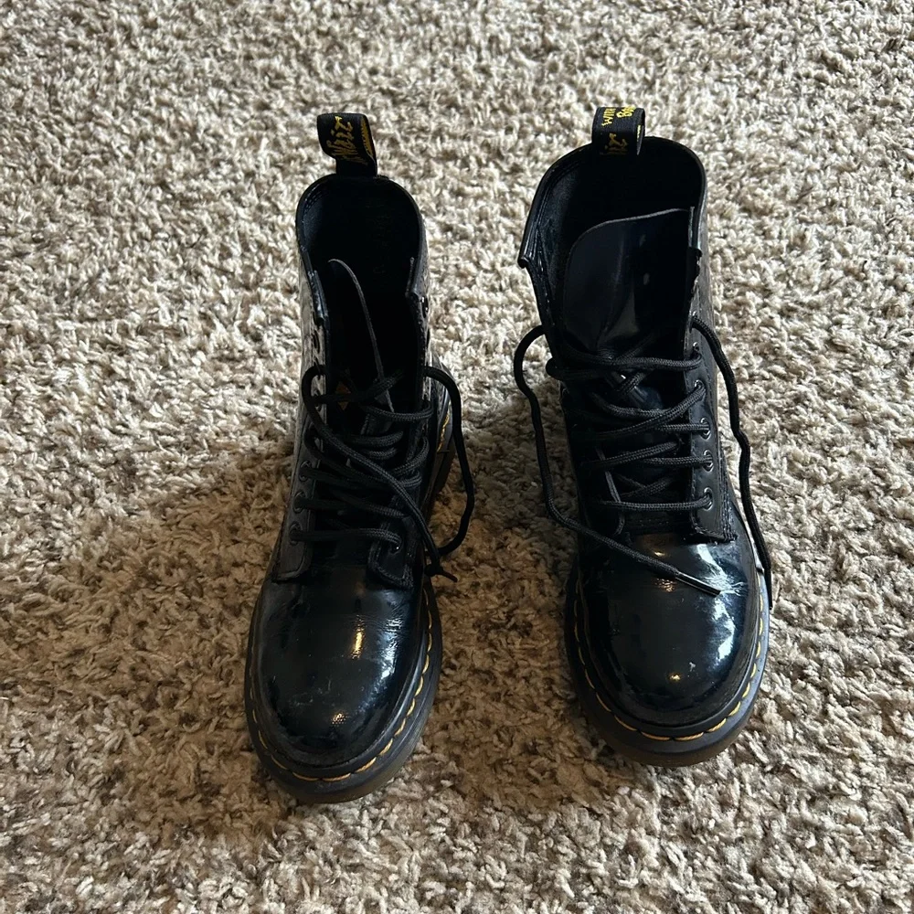 Dr. Martens Kids Black Patent Leather Lace-Up Boots with Yellow Stitching